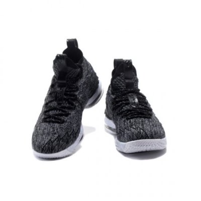 Nike Erkek Lebron 15 Gri / Siyah Basketbol Ayakkabısı Türkiye - 01U4N8UO